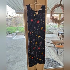 Floral Sleeveless Navy Dress